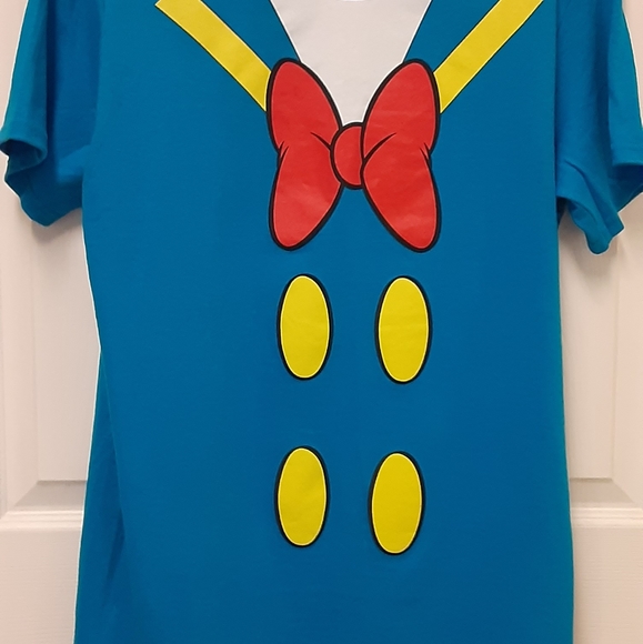Donald Duck short sleeve t-shirt size medium - Picture 9 of 9
